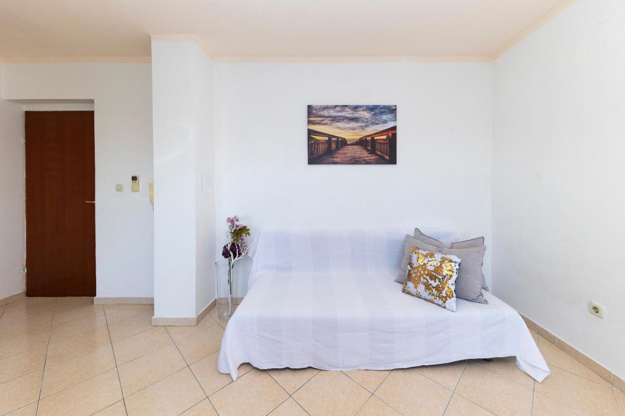 Apartments Seaside บาร์บินเย ภายนอก รูปภาพ