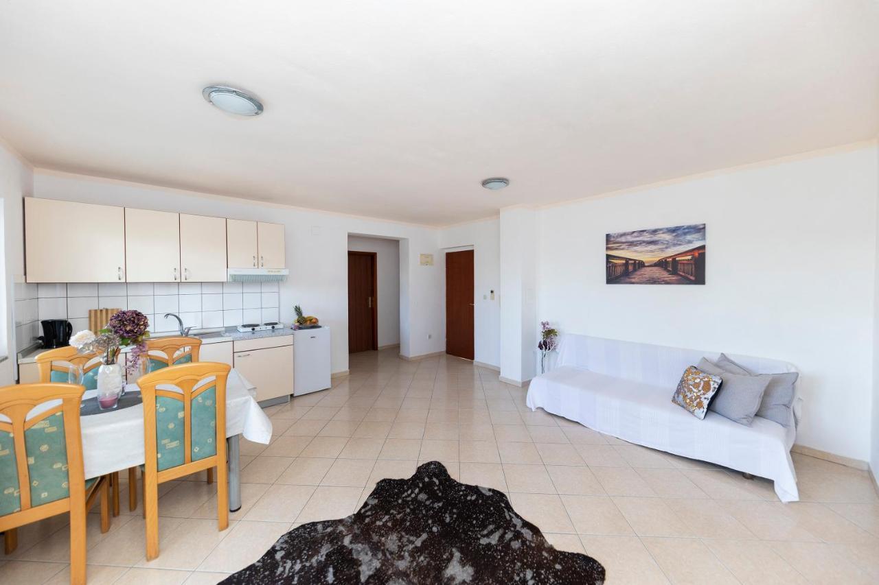 Apartments Seaside บาร์บินเย ภายนอก รูปภาพ
