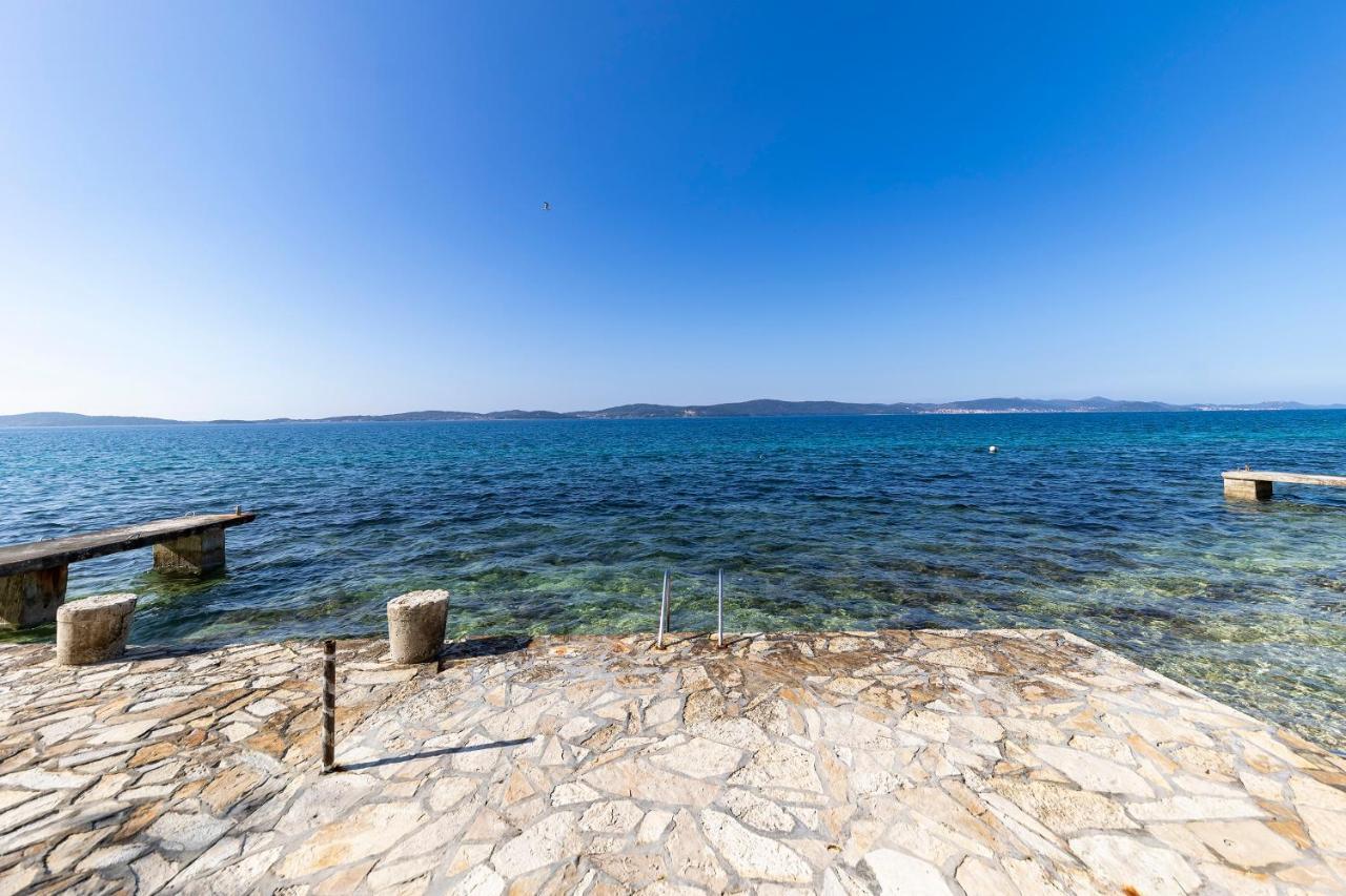 Apartments Seaside บาร์บินเย ภายนอก รูปภาพ