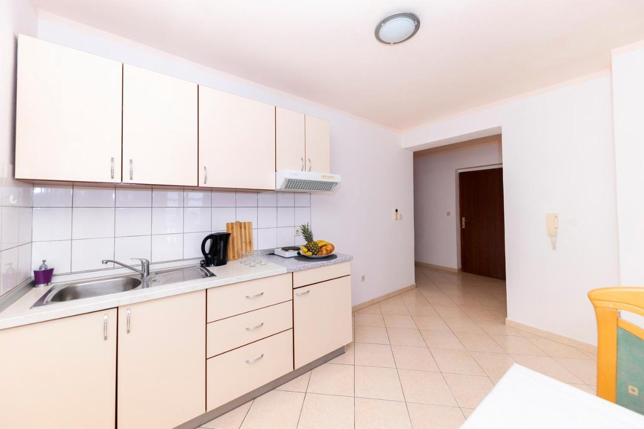 Apartments Seaside บาร์บินเย ภายนอก รูปภาพ